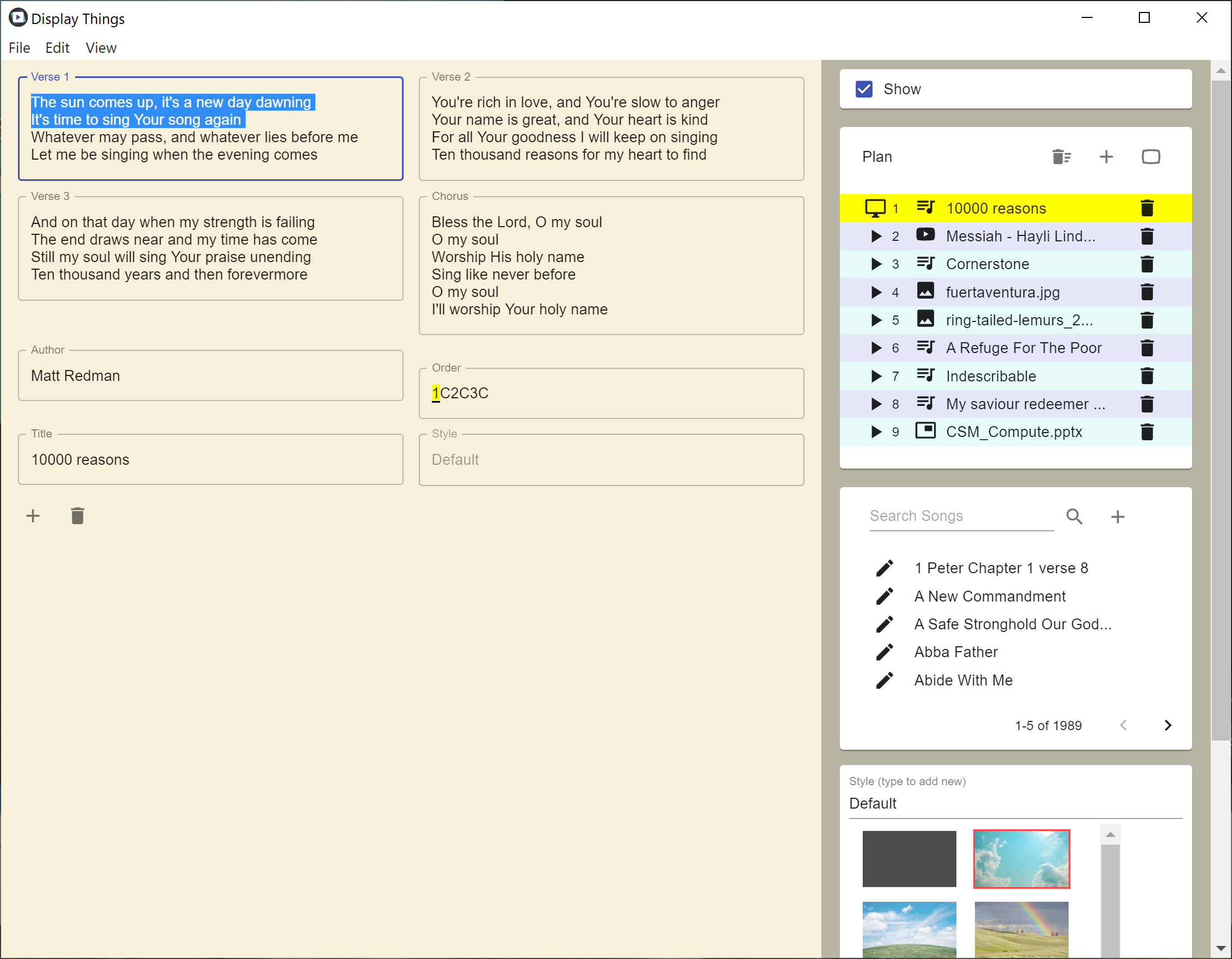 DisplayThings Display song words, videos, youtube, pictures and more